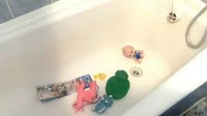 1,5 годовалый малыш утонул в ванной при купании на Камчатке