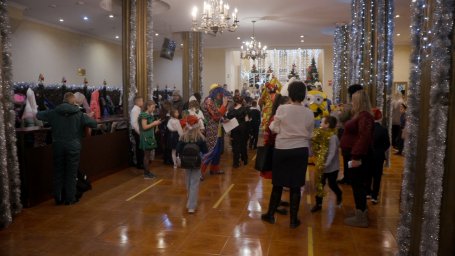 Почти 500 школьников со всех районов Камчатки посетили «Губернаторскую ёлку» 5