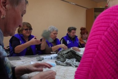 «Сухой» душ изготавливают «серебряные» волонтёры Камчатки для участников СВО 8