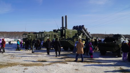 В день защитника Отечества в столице Камчатки прошел фестиваль «Снежный путь – 2024» 43