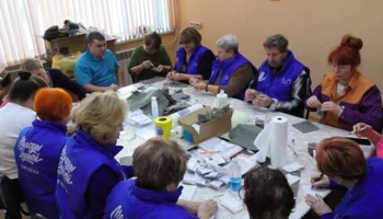 «Сухой» душ изготавливают «серебряные» волонтёры Камчатки для участников СВО