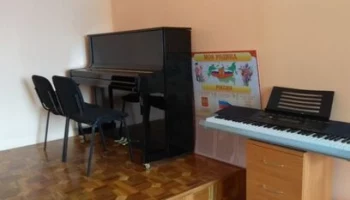 Мебель закупают для детской музыкальной школы в одном из посёлков Камчатки