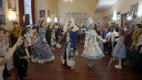 Почти 500 школьников со всех районов Камчатки посетили «Губернаторскую ёлку» 3