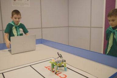 Региональный робототехнический фестиваль «RoboCup - траектория успеха» проходит на Камчатке 5