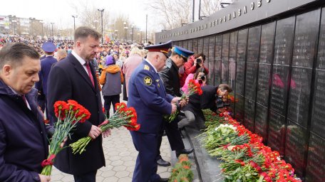 Жители Петропавловска-Камчатского почтили память погибших в годы Великой Отечественной войны 2