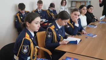 Камчатским школьникам рассказали об избирательном праве