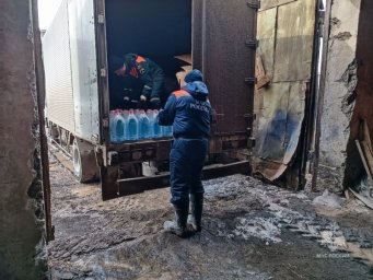 За шесть дней вывезено более 7 тысяч кубических метров снега с пеплом из Усть-Камчатского района, пострадавшего от пеплопада 8