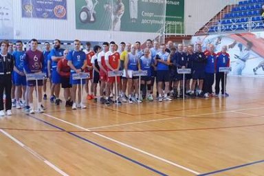 На Камчатке прошел XXIX Краевой волейбольный турнир среди мужских команд, посвященный памяти А.И. Таранца 6