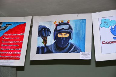 В столице Камчатки прошел конкурс рисунков, посвященный празднованию Дня работника органов безопасности 1
