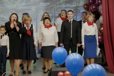 100-летний юбилей отметила Николаевская средняя школа 7