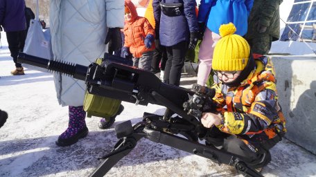 В день защитника Отечества в столице Камчатки прошел фестиваль «Снежный путь – 2024» 2