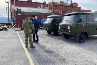 Машины УАЗ и груз с автозапчастями отправлены в зону СВО для камчатских морпехов 5