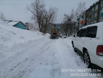 Дорожные службы работают во всех районах столицы Камчатки 0