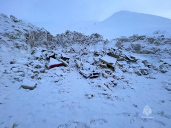В поиске пропавшего на Камчатке сотрудника горно-добывающего предприятия задействованы 55 человек и 14 единиц техники 11