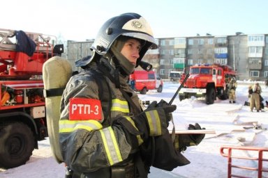 На Камчатке пожарные тренировались тушить ФОК «Радужный» 4
