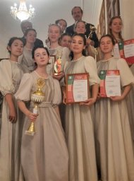 Ансамбль «Прелестные глазки» из Петропавловска-Камчатского получил высшие награды на престижных конкурсах 0