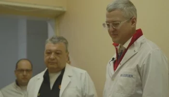 Глава Камчатки и командующий войсками и силами на Северо-Востоке России лично пообщались с военнослужащими в госпитале