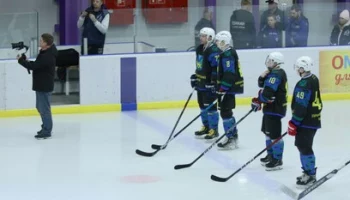 Церемония открытия краевого турнира по хоккею «Кубок Александра» прошла в столице Камчатки