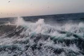 Девятиметровые волны ожидаются на побережье Камчатки