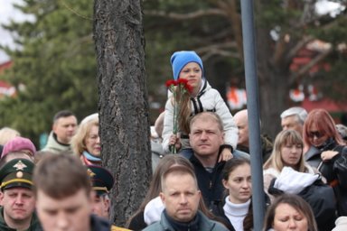 Торжественный митинг прошёл в Елизове на Камчатке в преддверии Дня Победы 3