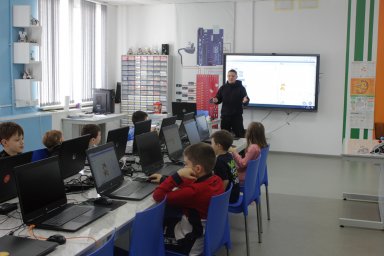 Десять современных направлений технического творчества осваивают камчатские школьники в период каникул 3