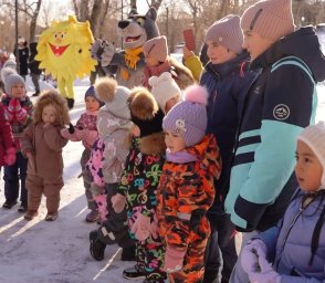 Развлекательные программы для детей прошли в Петропавловске-Камчатском 4