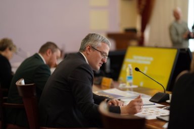 Жители и гости столицы Камчатки не смогут восхищаться уникальным видом на Никольскую сопку и бухту в ближайшем будущем 2