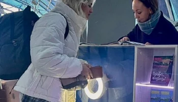 В главном аэропорту Камчатки заработала специальная туристско-информационная стойка