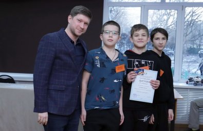 Муниципальный фестиваль по робототехнике «Техновызов» прошел в Елизовском районе на Камчатке 10