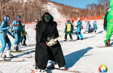 Массовый костюмированный спуск с Морозки прошел на Камчатке 2