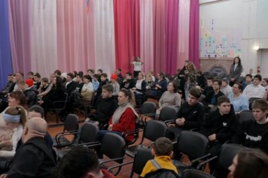 Свидетельства профессии «Слесарь по ремонту автомобилей» впервые получили школьники в столице Камчатки 3