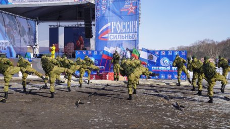 В день защитника Отечества в столице Камчатки прошел фестиваль «Снежный путь – 2024» 30