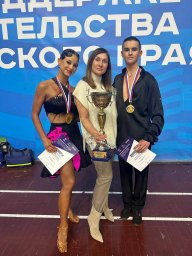 Камчатские бальники завоевали призовые места в Чемпионате ДФО по танцевальному спорту 5