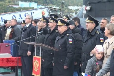 На Камчатке торжественно встретили моряков подводного ракетоносца «Новосибирск» 3