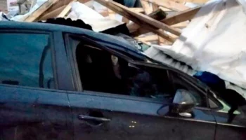 Апелляция не сработала: управляющая компания заплатит за поврежденное упавшей кровлей авто на Камчатке Апелляция не сработала: управляющая компания заплатит за поврежденное упавшей кровлей авто на Камчатке