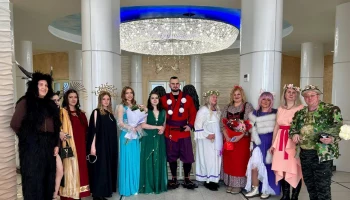 Горный дух взял в жены лесную нимфу на Камчатке Горный дух взял в жены лесную нимфу на Камчатке