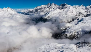 Трассу, ведущую к Мутновскому перевалу, обследовали специалисты на Камчатке