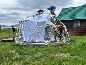 Установлены понтонные пирсы на Курильском озере к началу турсезона на Камчатке 3