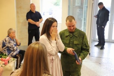 22 мобилизованных жителя Камчатки заключили брак 9