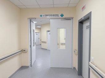 Готовность новой краевой больницы к приему первых пациентов проверил губернатор Камчатки 7