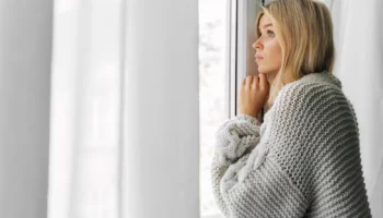 Организм после зимы ослаблен длительным отсутствием солнечного света Организм после зимы ослаблен длительным отсутствием солнечного света