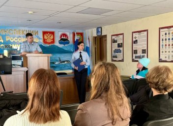 Студенты побывали на экскурсии в Госавтоинспекции Камчатского края 2