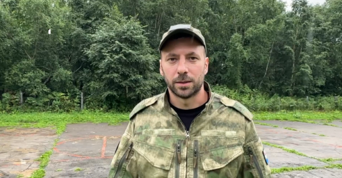Ветеран ведет занятия на смене «Время юных героев» на Камчатке 0