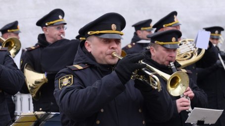 Силовые ведомства провели показательные выступления для детей участников СВО на Камчатке 3
