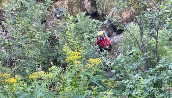 На Камчатке спасатели оказали помощь туристам при спуске с вулкана Ключевская сопка