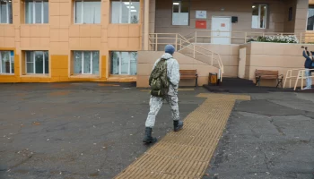 На сегодня в Центр помощи военнослужащим и членам их семей на Камчатке обратилось 254 граждан