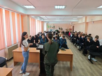 Урок мужества с участием ветерана СВО и психолога прошёл в школе Петропавловска-Камчатского 1