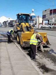 В течение дня техника работала на центральных магистралях Петропавловска-Камчатского 2