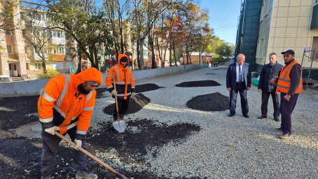 Работы по благоустройству микрорайона Мишенного-3 находятся на контроле властей Петропавловска-Камчатского 4