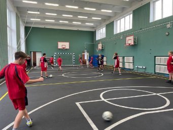 Серию спортивных мастер-классов для педагогов провели в ДНР специалисты с Камчатки 8